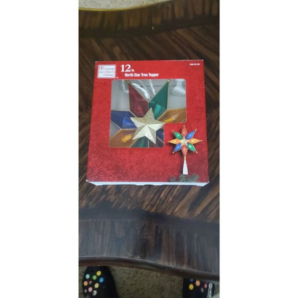 HOME ACCENTS HOLIDAY  NORTH STAR TREE TOPPER - Picture 1 of 3